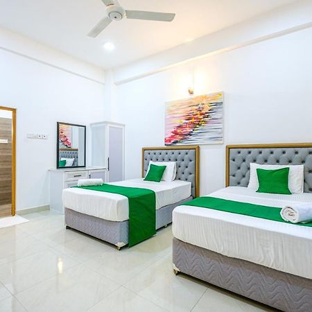 Queens Mount Ridge Kandy Exterior foto